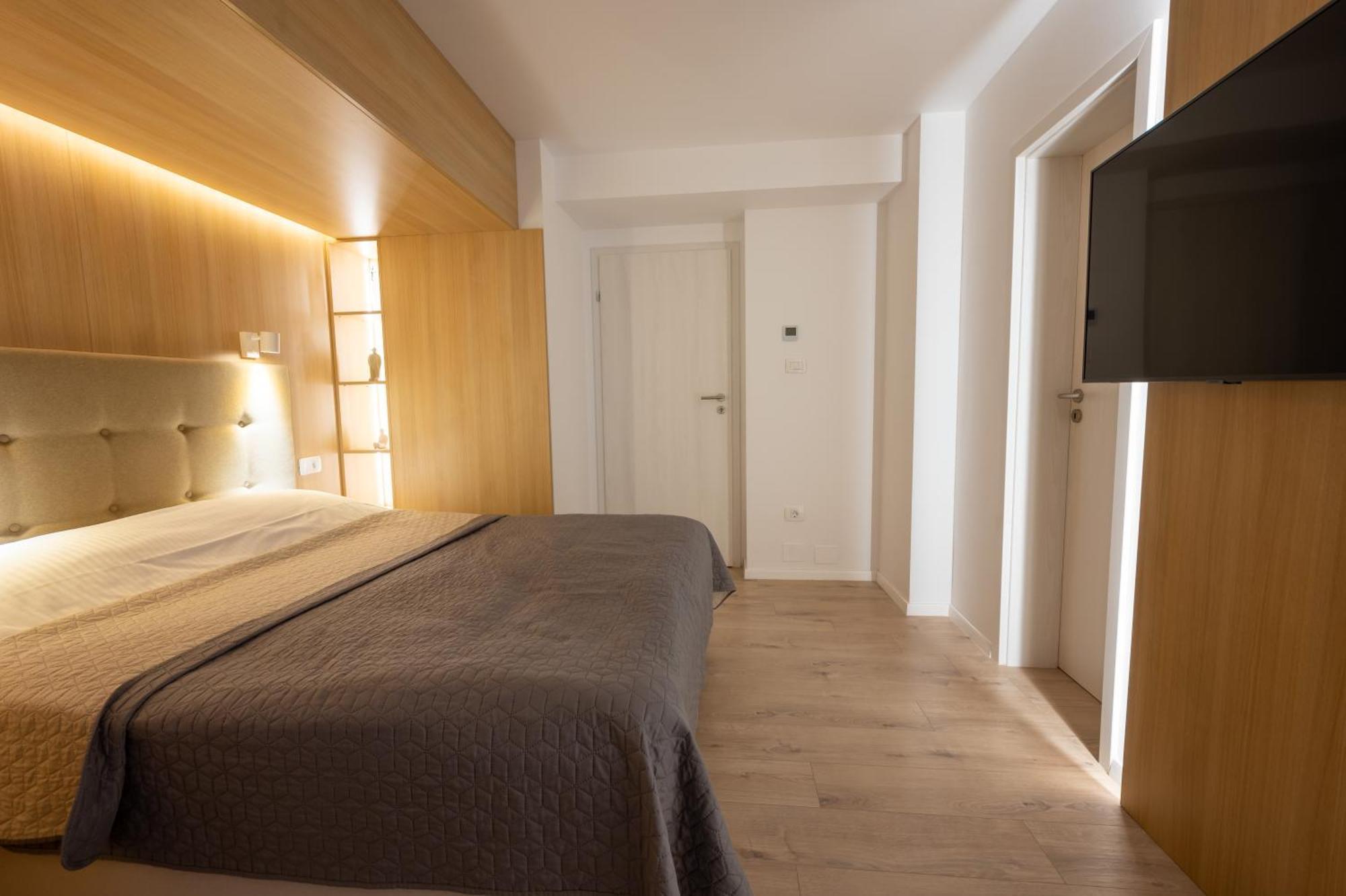 Appartement O-Zone Penthouse&Terrace à Oradea Extérieur photo